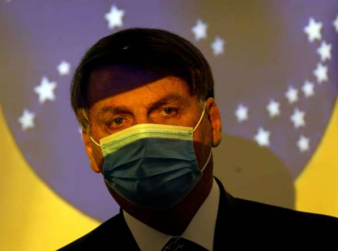 Não consigo matar “câncer” chamado ONGs, diz Bolsonaro