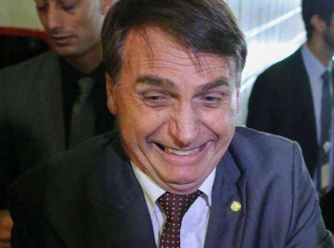 Sob Bolsonaro, a China virou o maior exportador de medicamentos para o Brasil