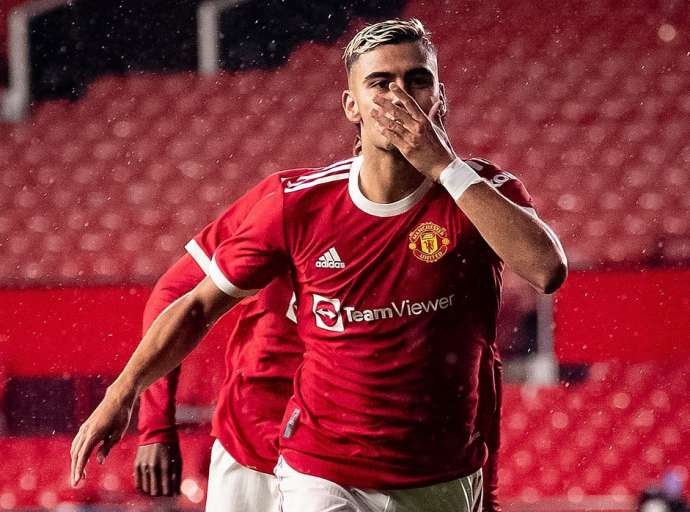 Flamengo chega a acordo com Manchester United e acerta empréstimo de Andreas Pereira