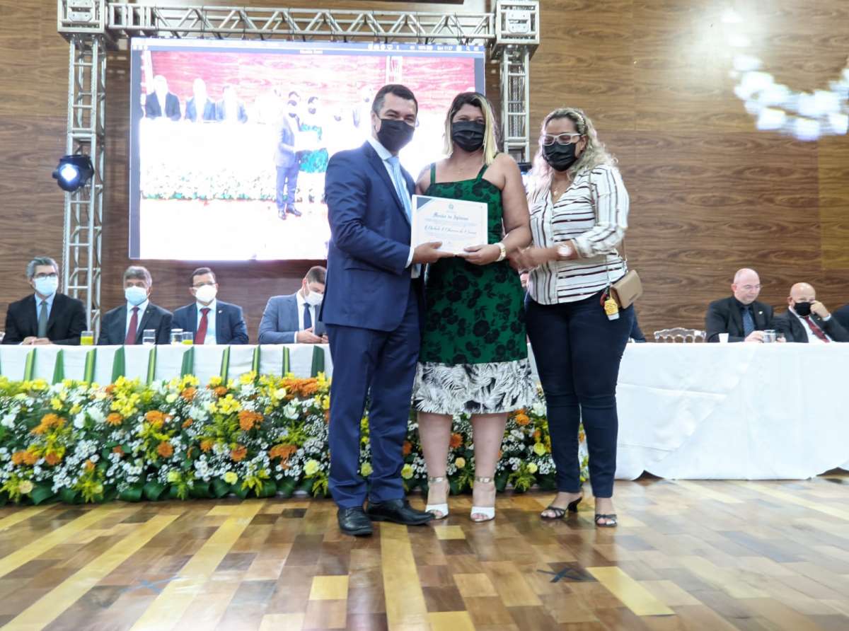 "Mãe dos Pobres" recebe moção de aplausos da ALEAC, por relevantes serviços de assistência social em Rio Branco