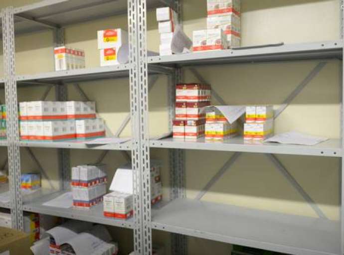 Para justificar falta de dipirona no PS, Governo diz que a falta de medicamentos afeta "todos os estados do país"