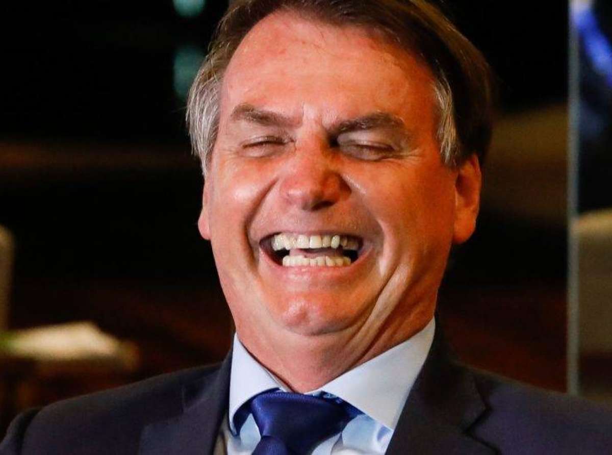 À CNN, ministro da CGU confirma registro de vacinação de Bolsonaro contra Covid