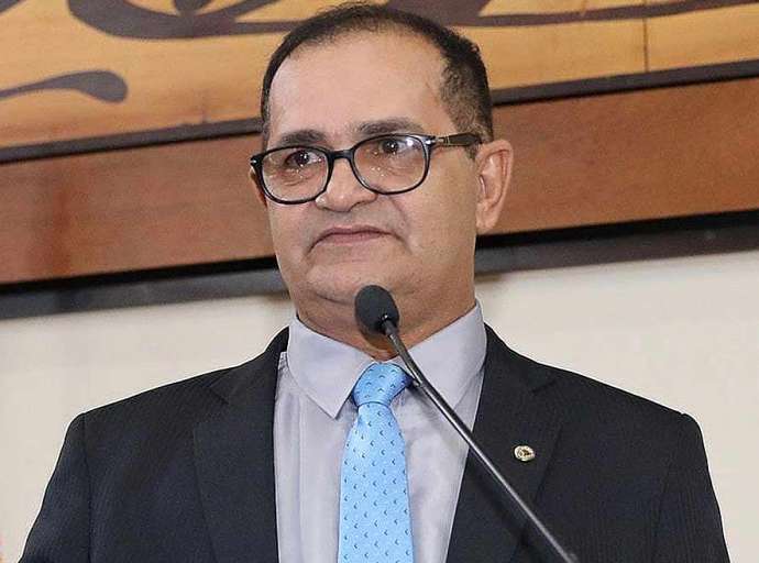 Tanizio Sá diz que Bocalom não tem plano de contingência nem plano para captar recursos para atender desabrigados pela enchente   