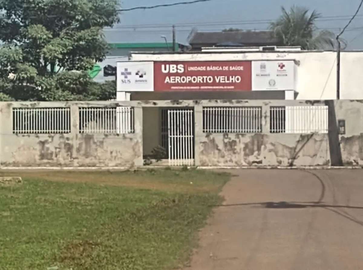 Ativista questiona ausência de pessoas em posto de saude do Aeroporto Velho em plena segunda-feira: "claro, não tem médico"