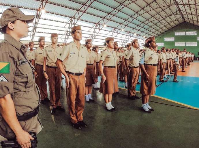 Após governo Lula acabar com Escolas Militares no país, Secretário de Educação Aberson Carvalho diz que Governo Gladson garantirá continuidade do programa no Acre; assista